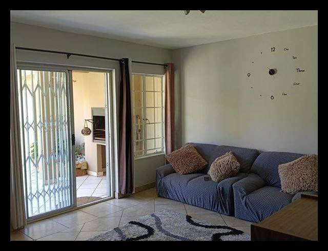 3 BEDROOM TOWNHOUSE FOR SALE IN GLEN MARAIS